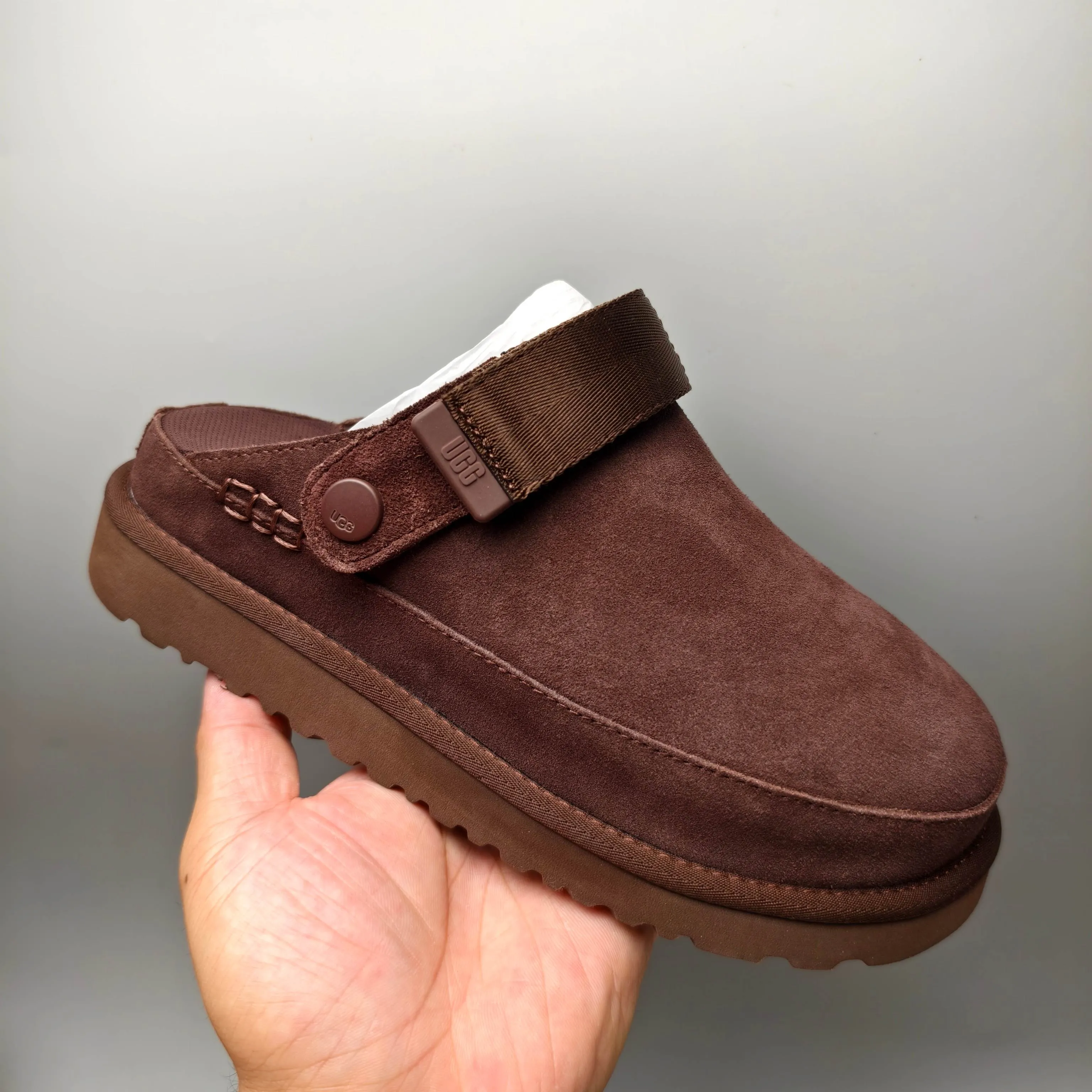 💰440 UGG sheepskin all-in-one snow boots 8252 new fall slip-on sandals Color: Maroon Black Green Sand Chocolate Size: 35-41